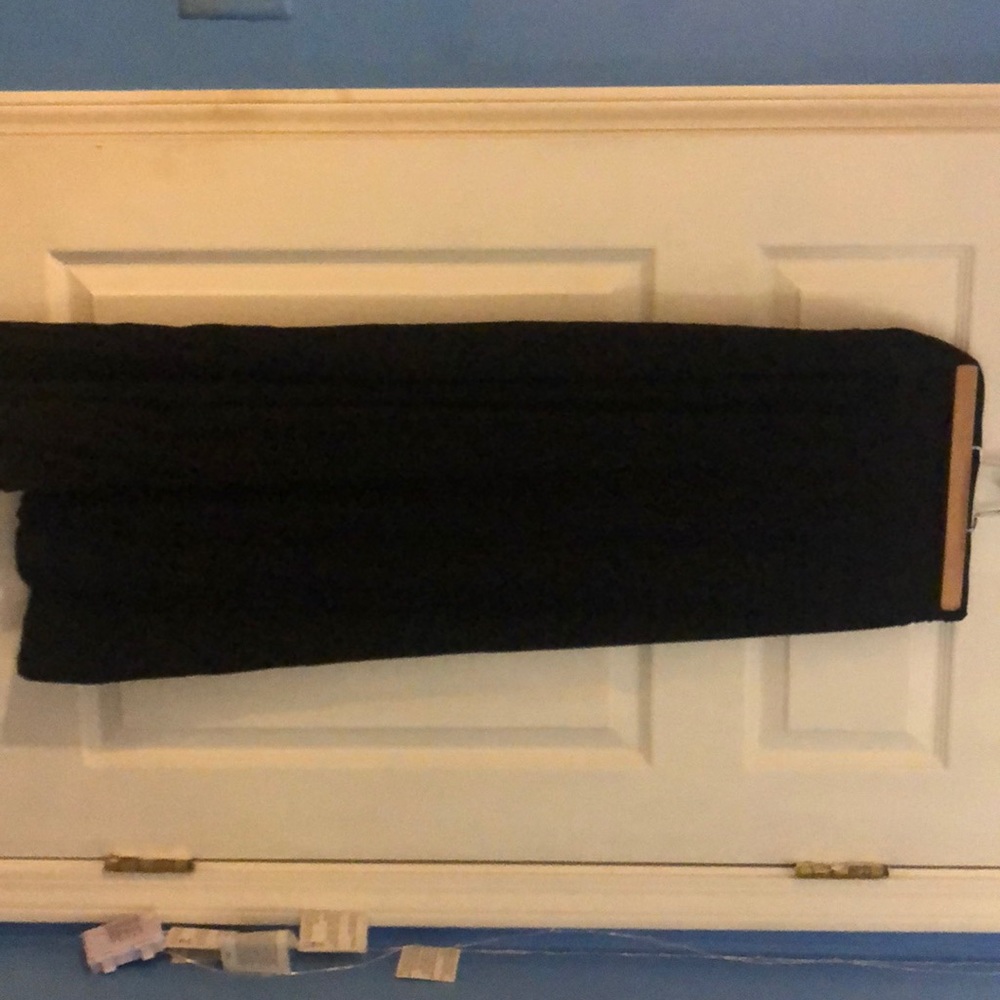 Long black maxi skirt